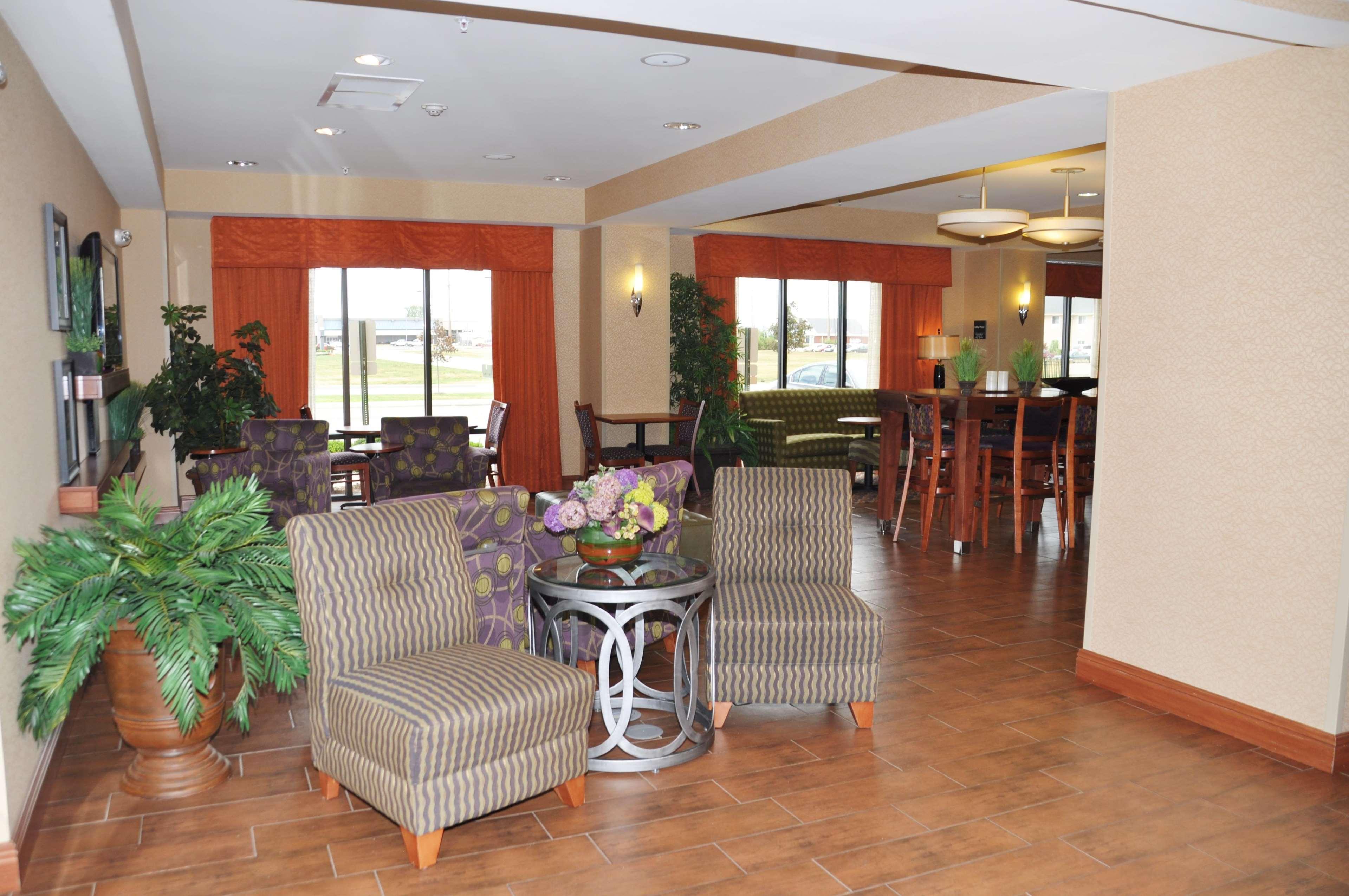 Hampton Inn Macomb Exterior foto